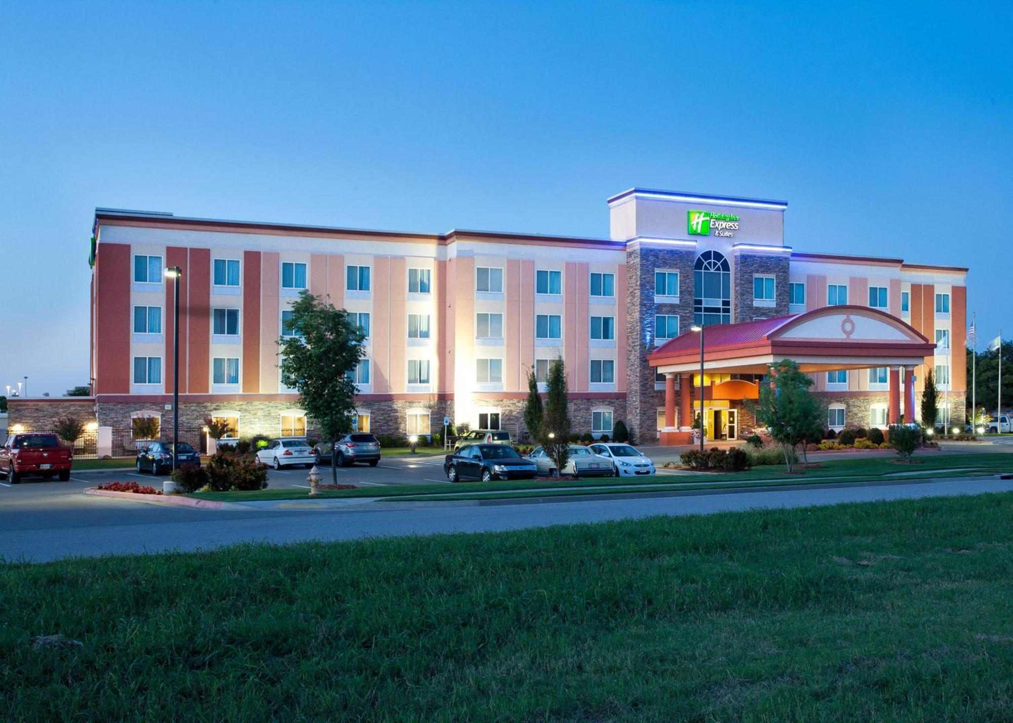 Holiday Inn Express Tulsa South Bixby By Ihg Jenks Exterior photo